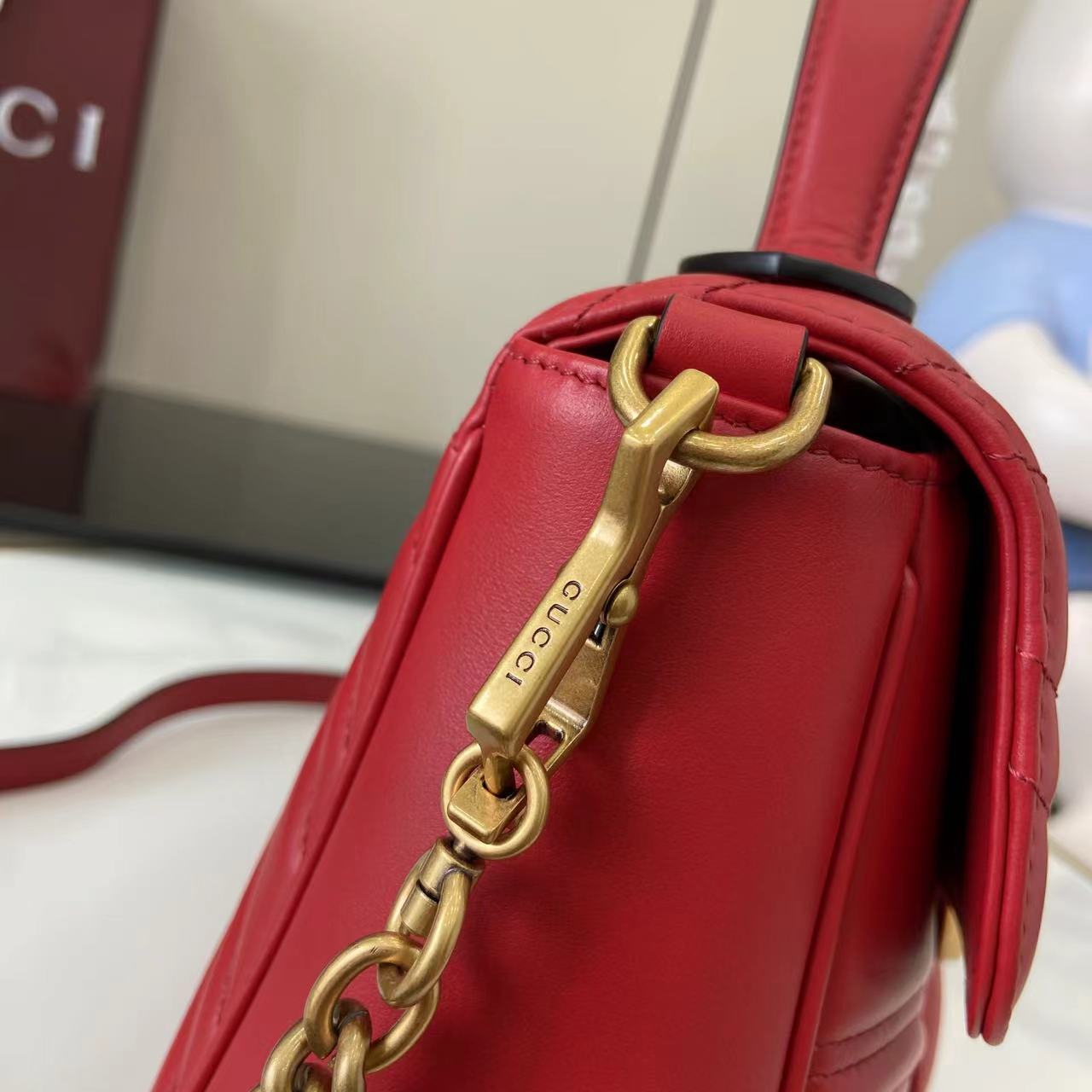 Bolso mano GG Marmont con asa tamaño mediano Gucci - Imagen 6
