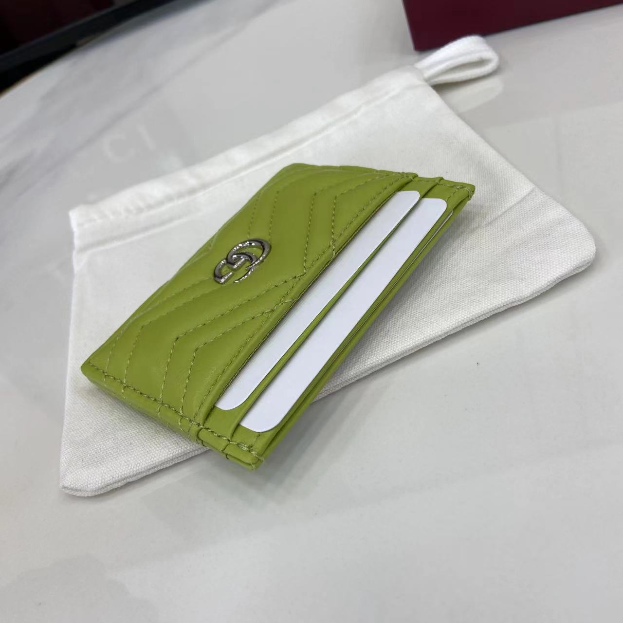 Tarjetero GG Marmont Gucci - Imagen 7