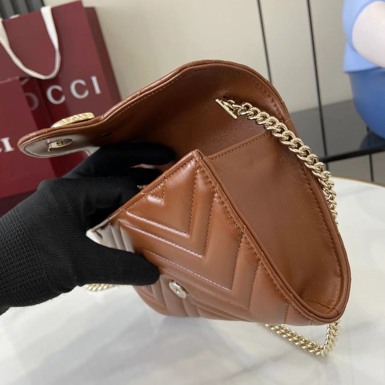 Cartera GG Marmont con cadena Gucci - Imagen 8