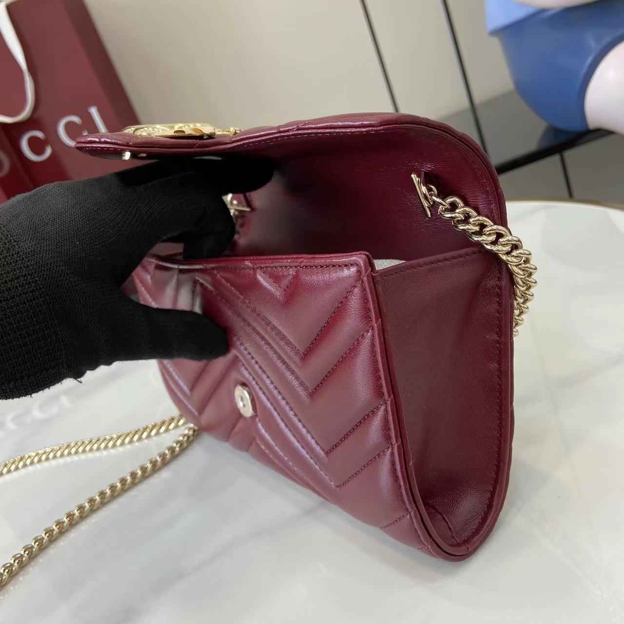 Cartera GG Marmont con cadena Gucci - Imagen 8