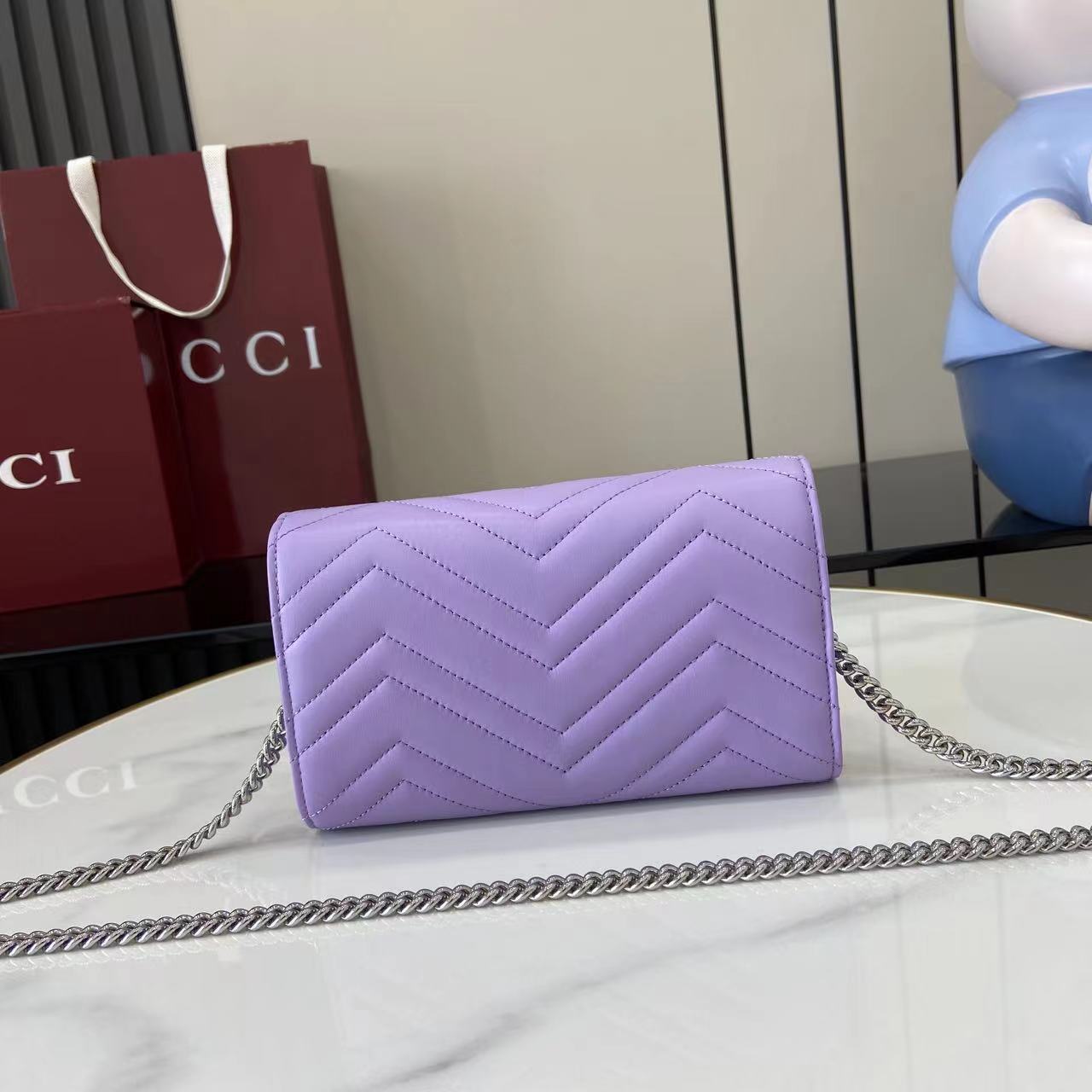 Cartera GG Marmont con cadena Gucci - Imagen 3