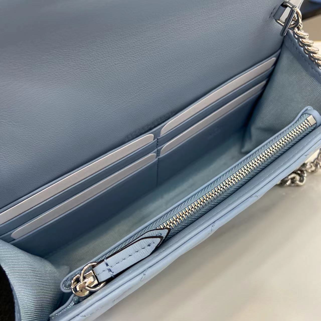 Cartera GG Marmont con cadena Gucci - Imagen 9