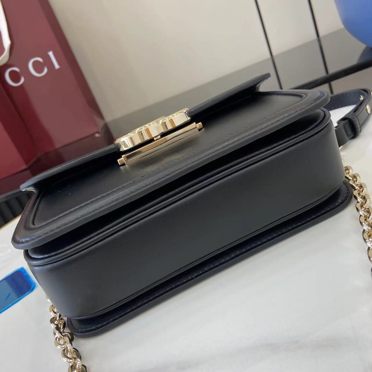 Bolso de hombro Gucci Go tamaño pequeño - Imagen 4