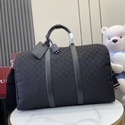 Bolsa de viaje GG Black tamaño grande Gucci