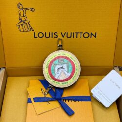 Monedero Kitty Louis Vuitton