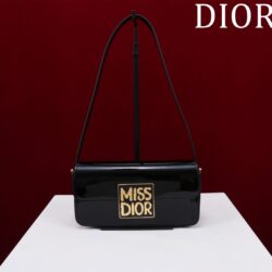 Bolso Miss Dior con solapa