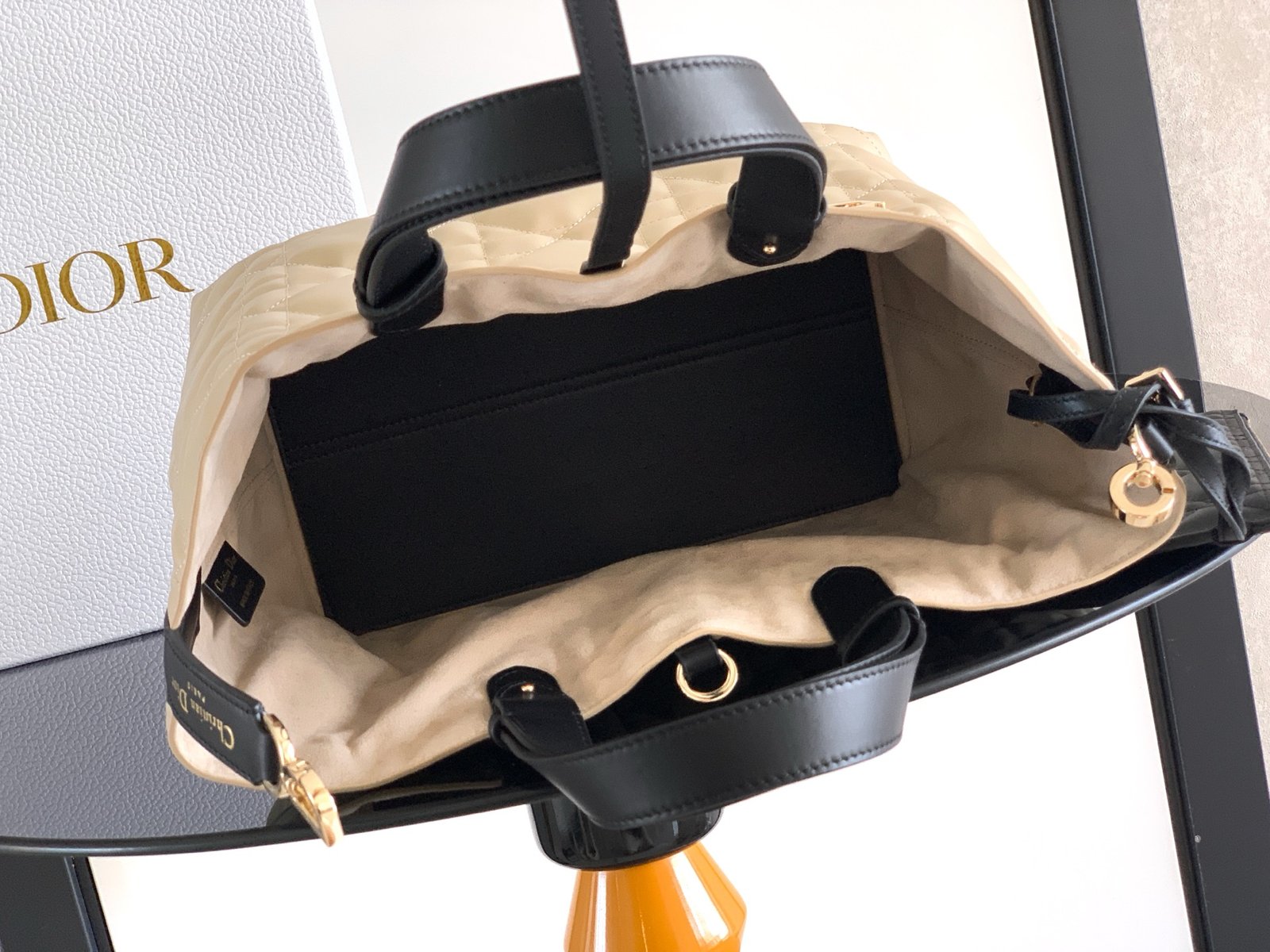 Bolso Dior Toujours mediano - Imagen 8