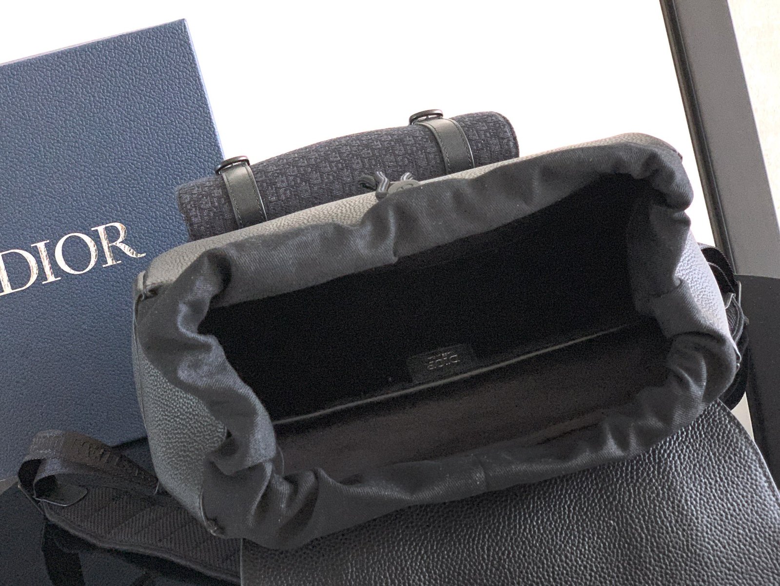 Mochila Dior Daily Con Solapa - Imagen 8