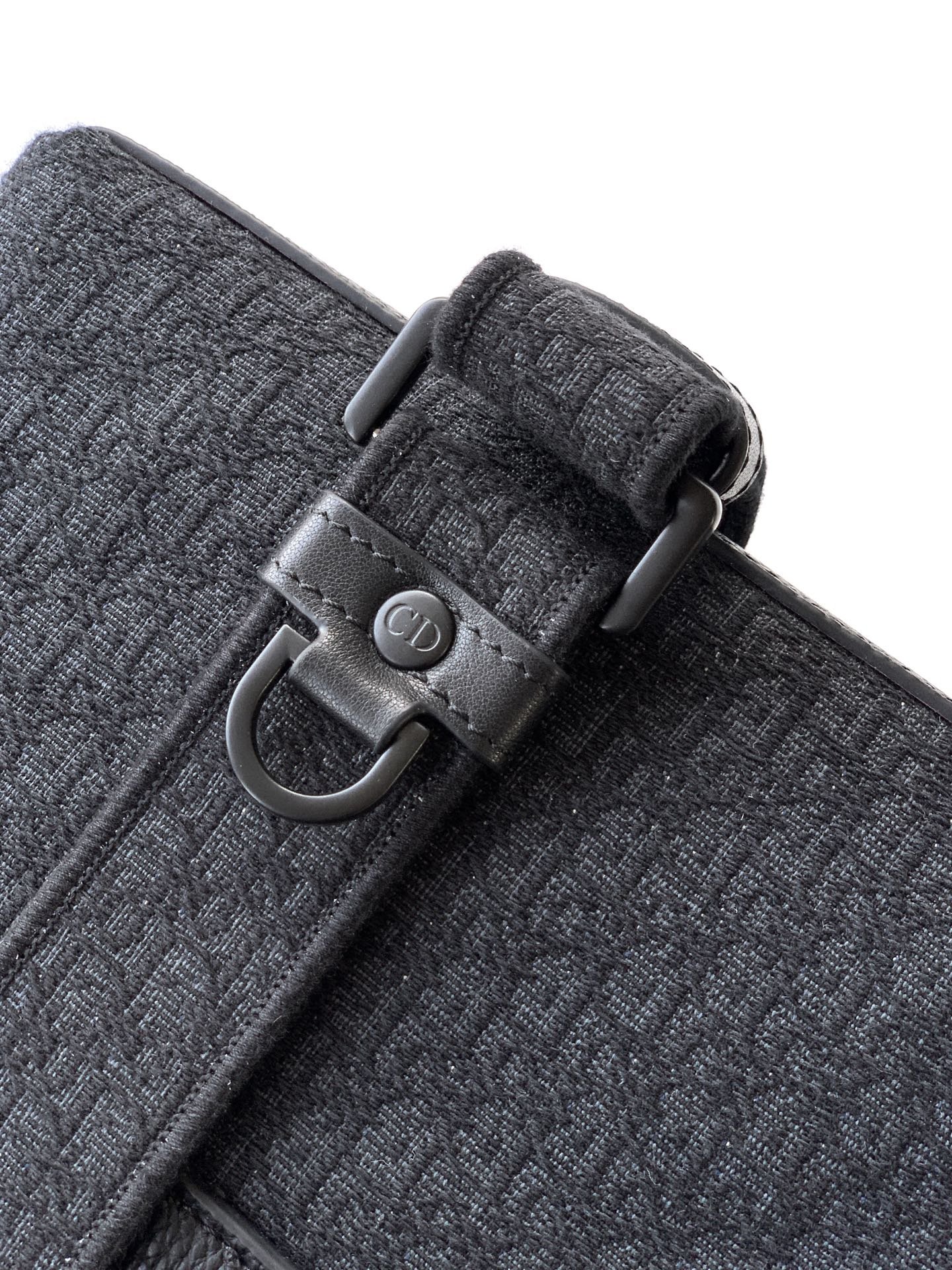 Mini Bolso Dior Daily Messenger - Imagen 7